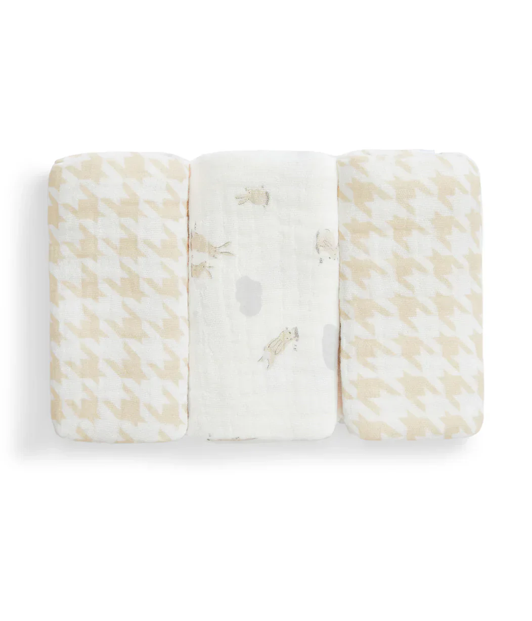Newborn Gift Bundle 1.0 TOG | Swaddle Up, Towel, Wash Cloth | Houndstooth - Image 4